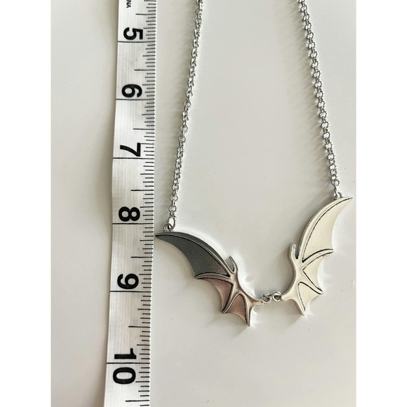 STEAL! Y2K Japan Vampire Bat Necklace - Picture 4 of 4